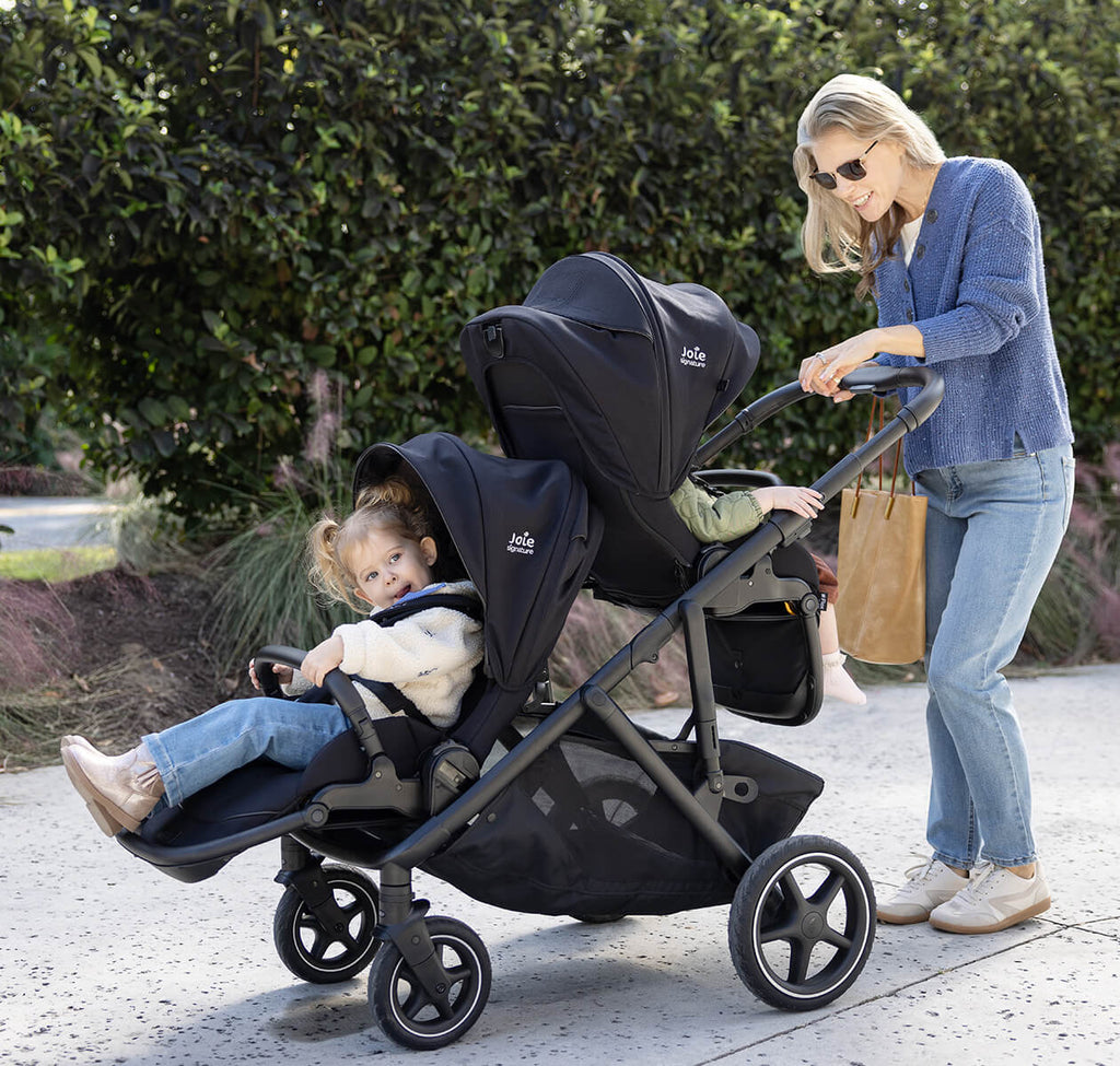 Le deuxième siège de la poussette versiti™ Une deuxième assise pour transformer la poussette versiti™ en poussette double - 2