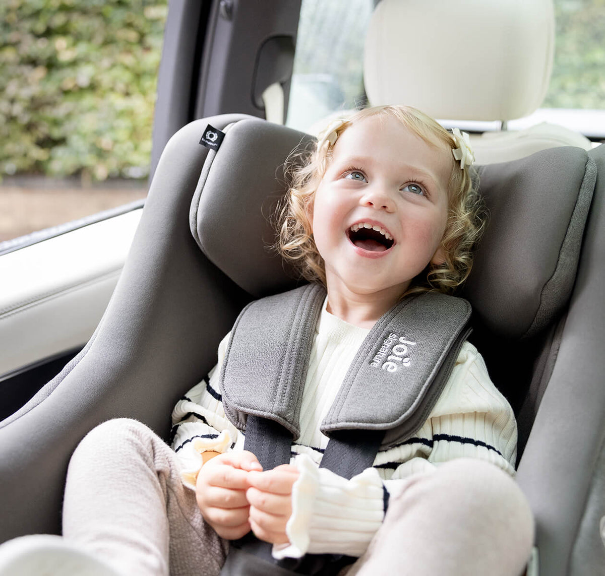 i-Harbour™ E Siège auto rotatif pour enfant i-Size - 2